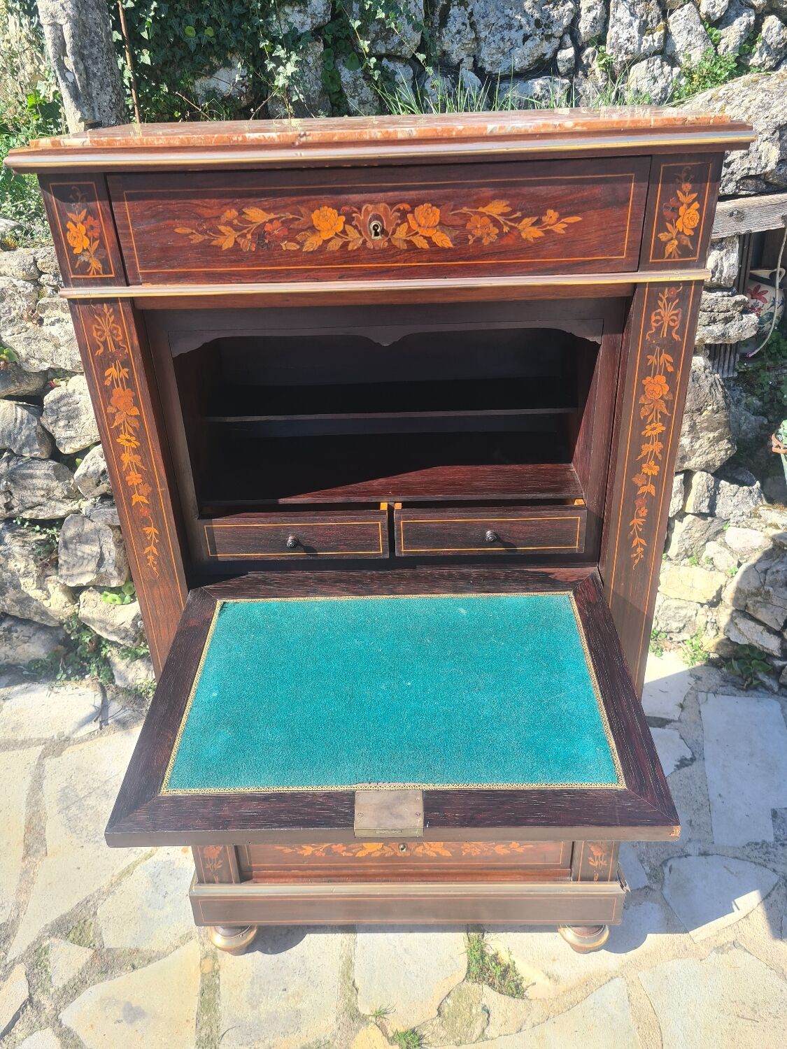 Rosewood lady's secretary