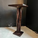 Wooden stelle