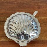 Scallop butter dish