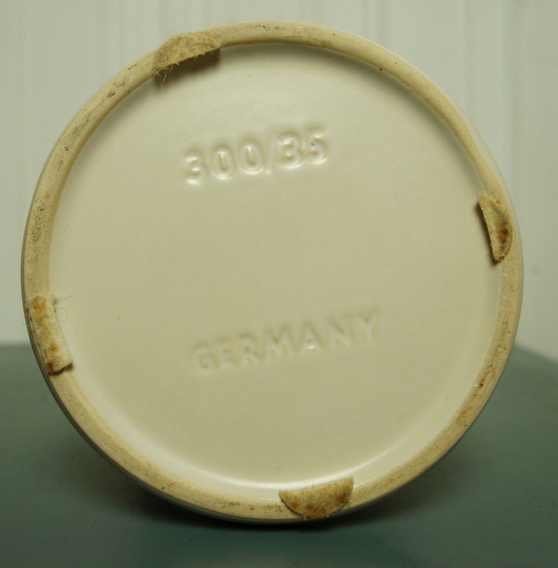 Modernist diabolo vase Germany, circa 1950
