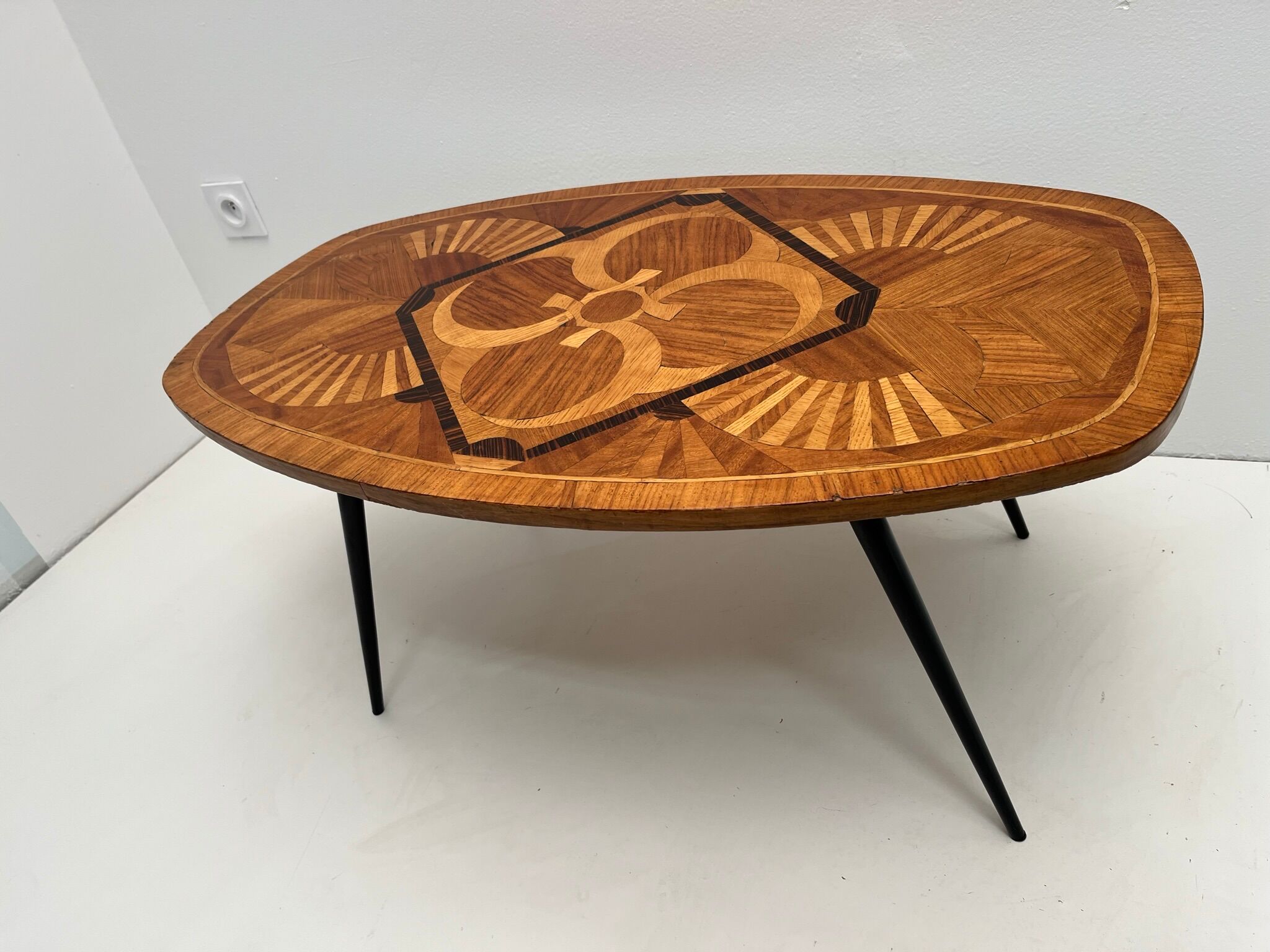 Oval coffee table imitation Galé 70s