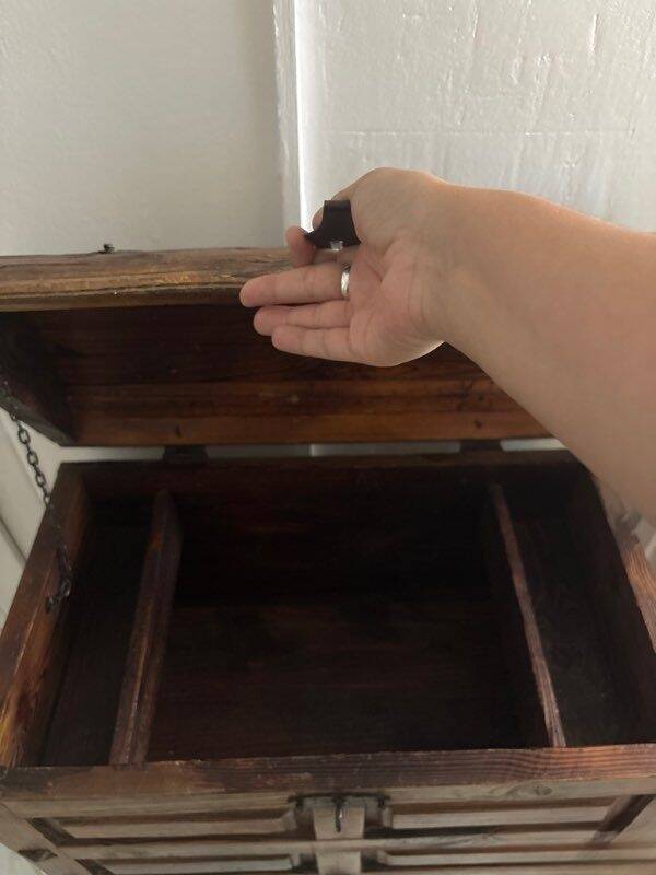 Solid wood chest