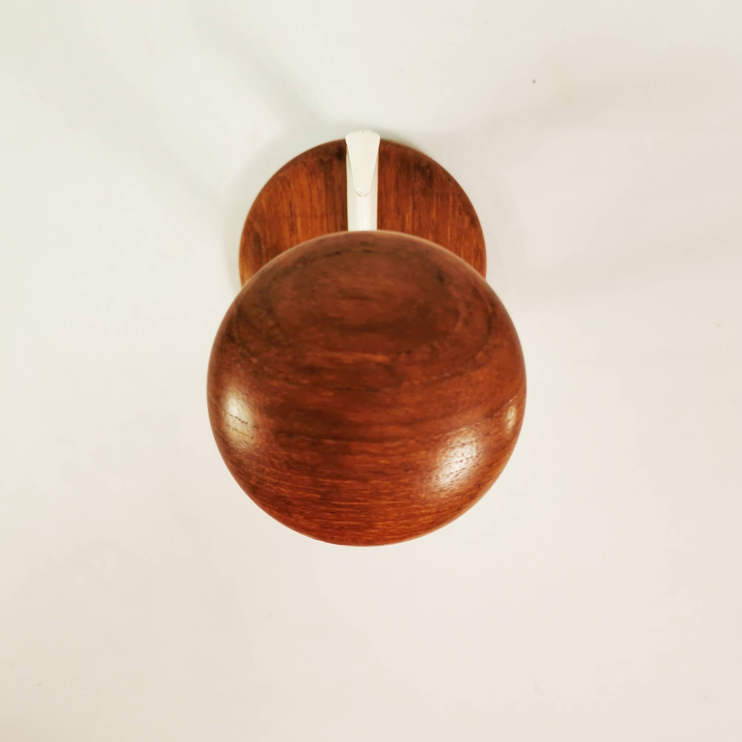 Wall hanger, origin Germany, 1970s.