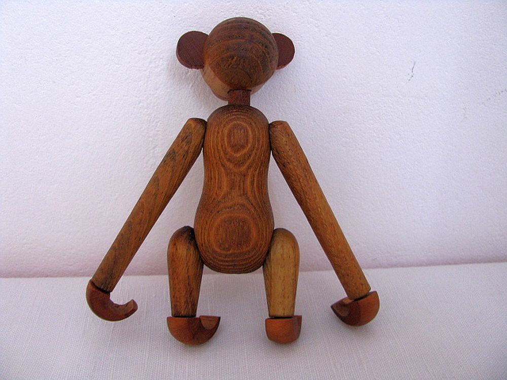 Teak monkey figurine Denmark 1970. no 1
