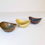 Set of 3 modern mid-century ceramic bowls by Gunnar Nylund Rörstrand, Sweden.