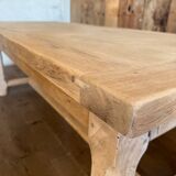 Farm table