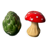 Salt and pepper shakers