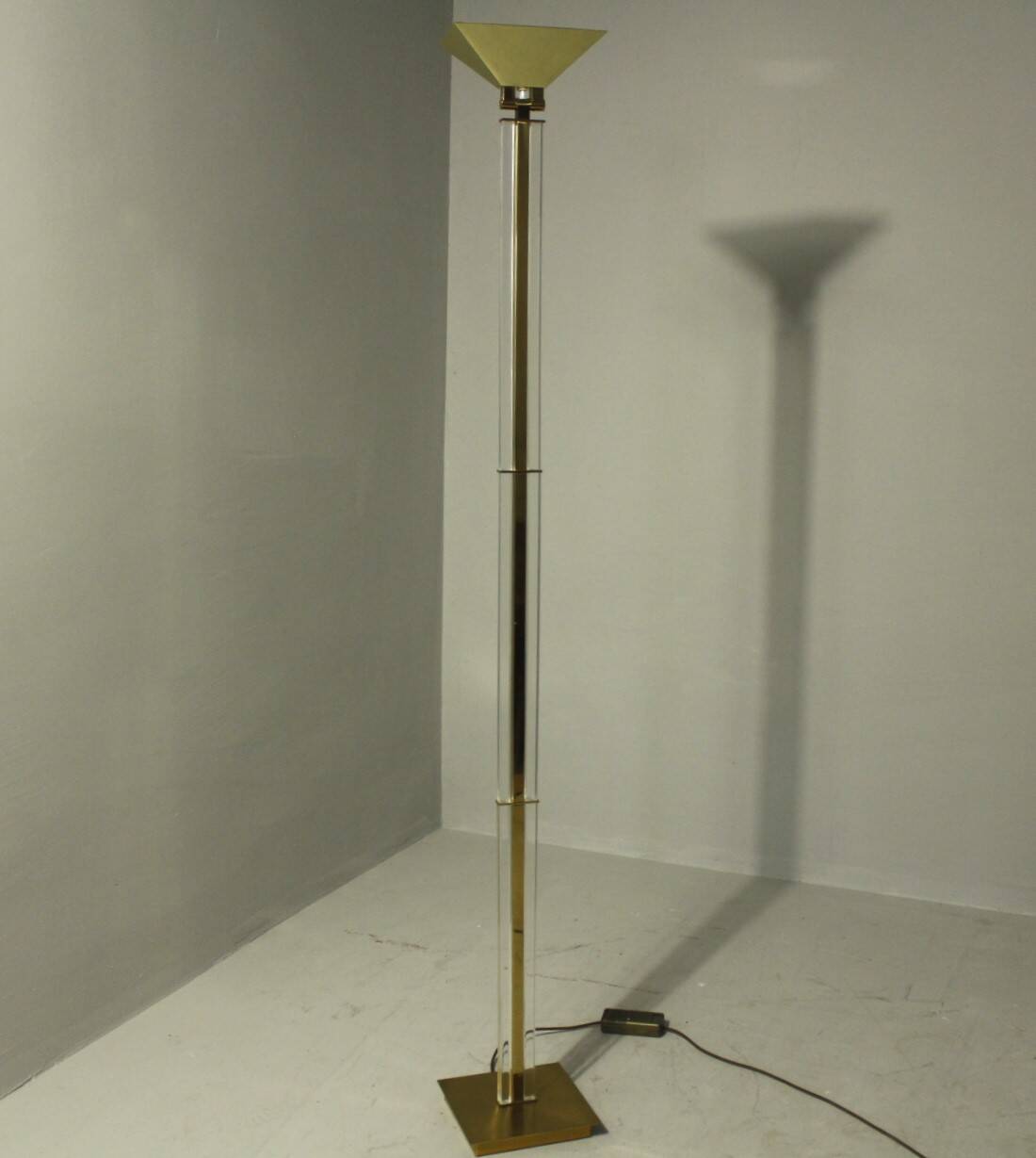 Hollywood Regency Brass Uplighter Floor Lamp by Baulmann, 1980s