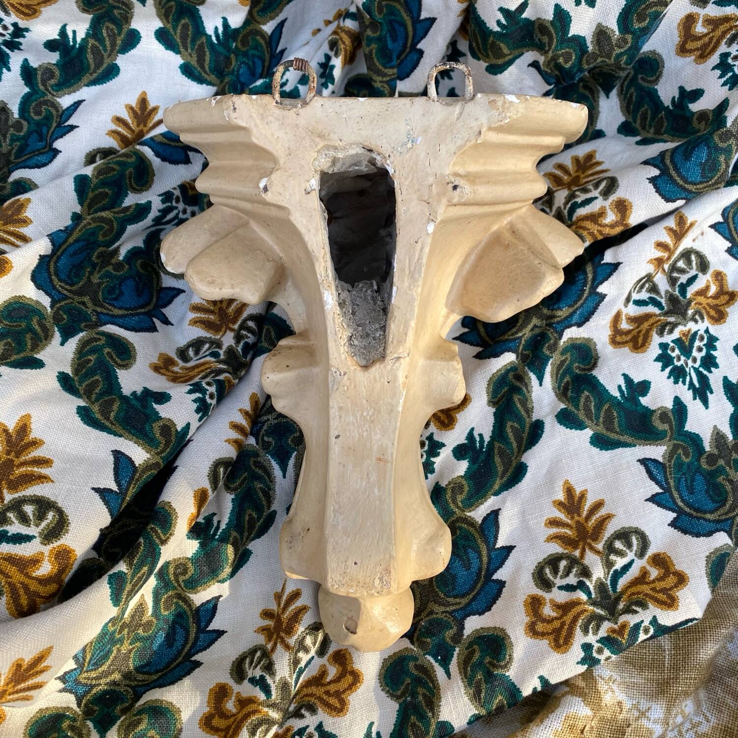 Old plaster wall console