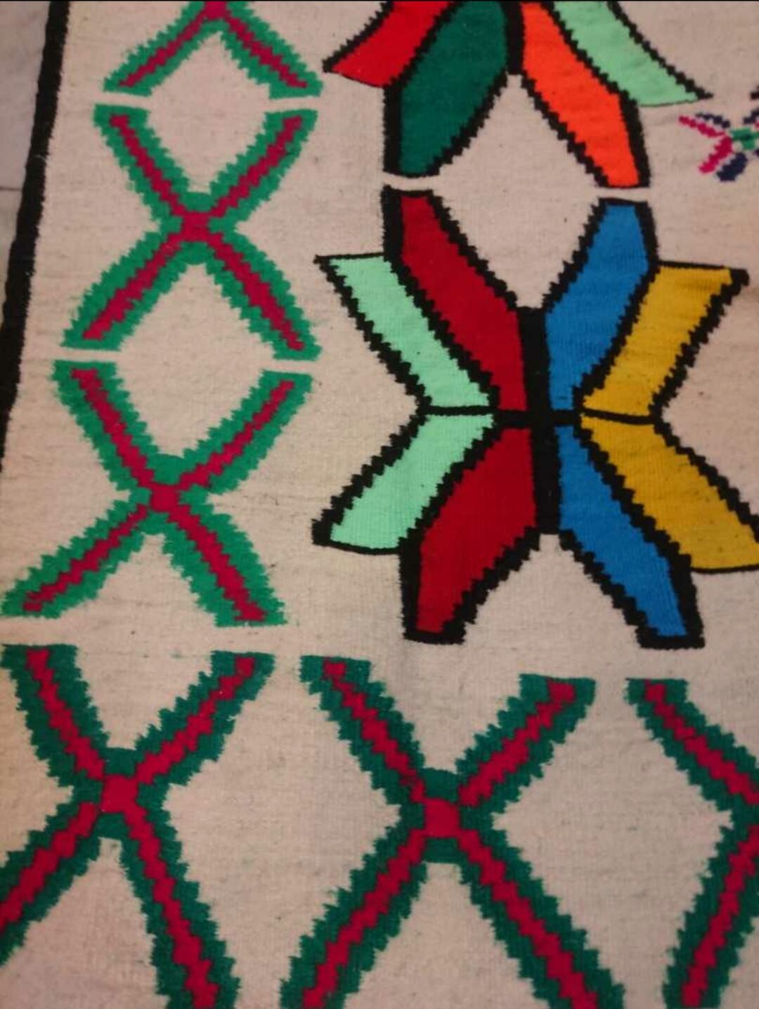 Multicolor white Kilim rug 225x135xcm