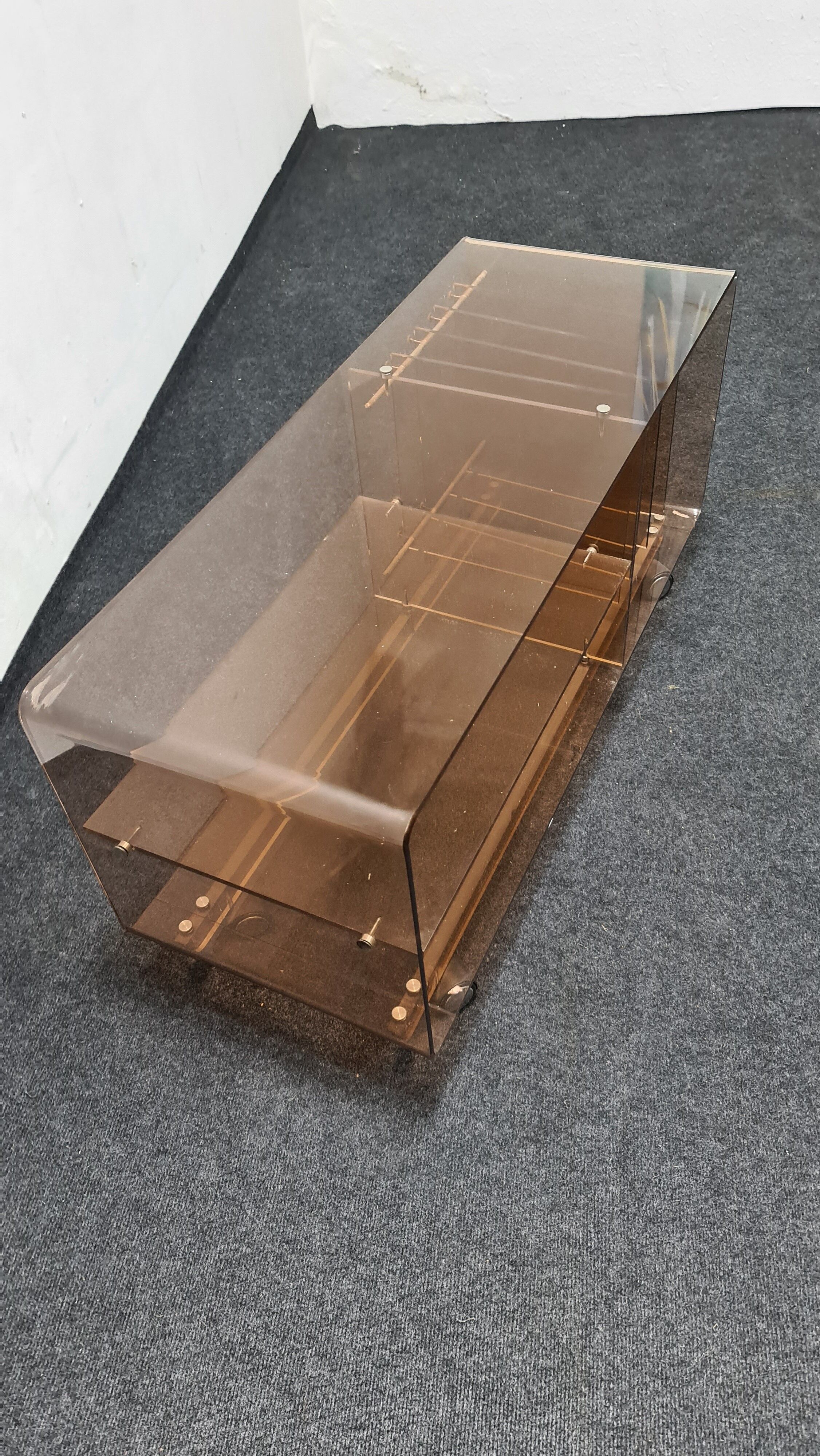 Vintage smoked plexiglas tv/hifi unit