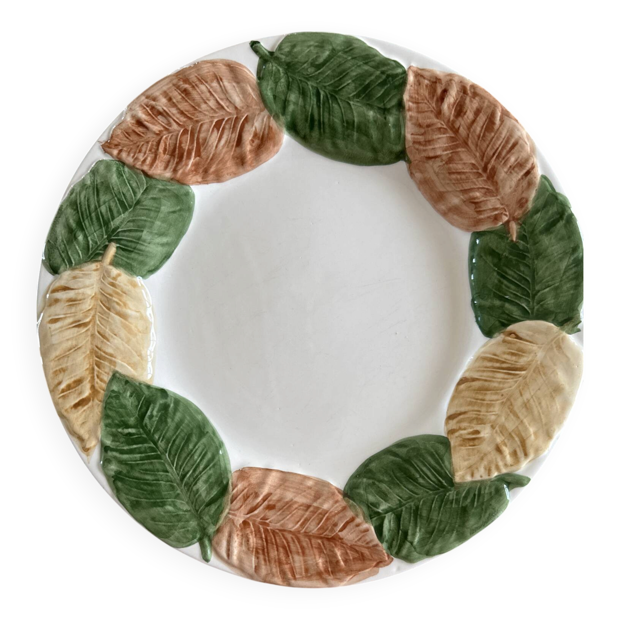 8 Bordallo Pinheiro plates