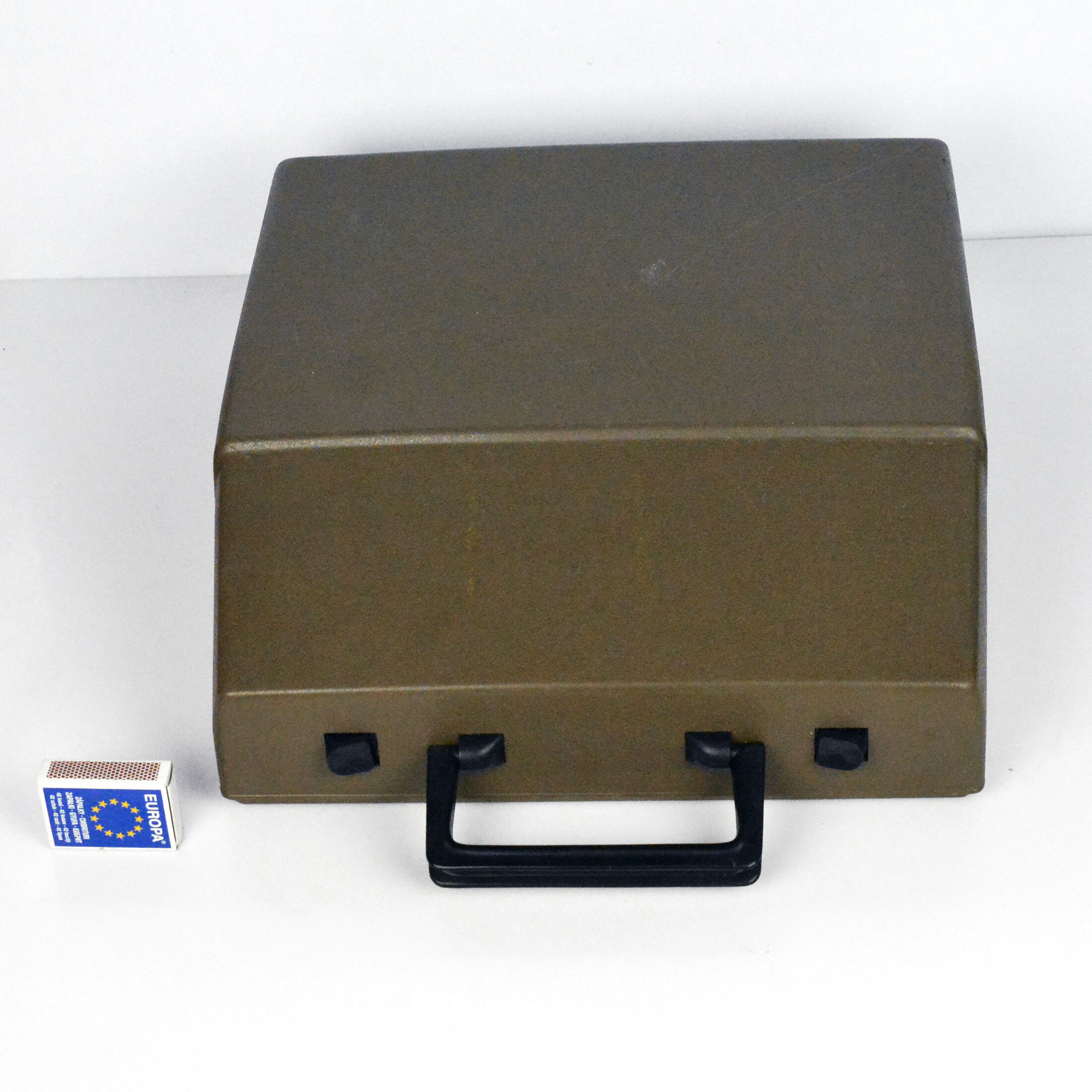 1980s Beaucourt 400 suitcase typewriter, Germany