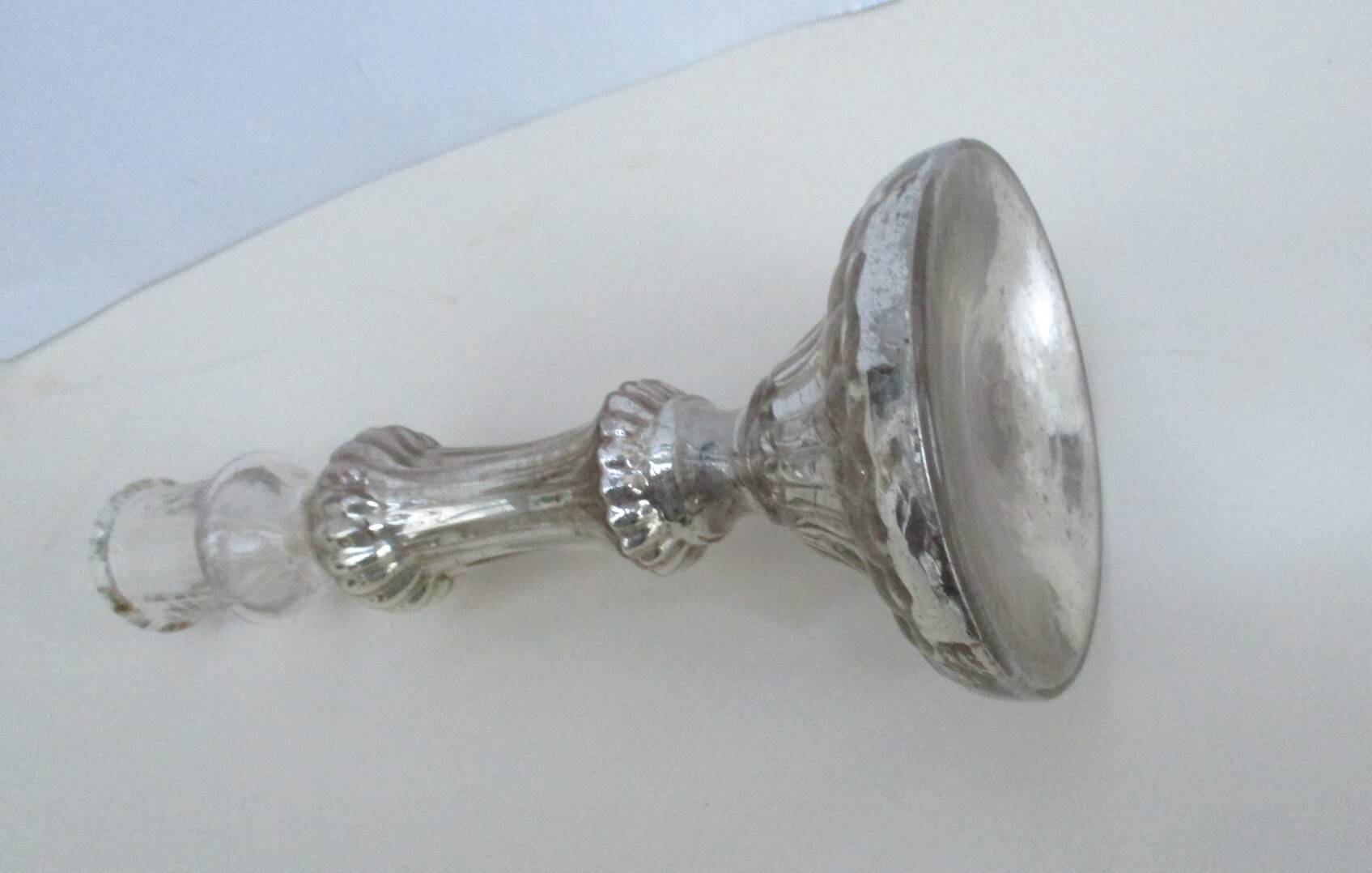 XlXth eglomisé glass candle holder