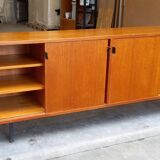 Florence Knoll sideboard in walnut 1960's