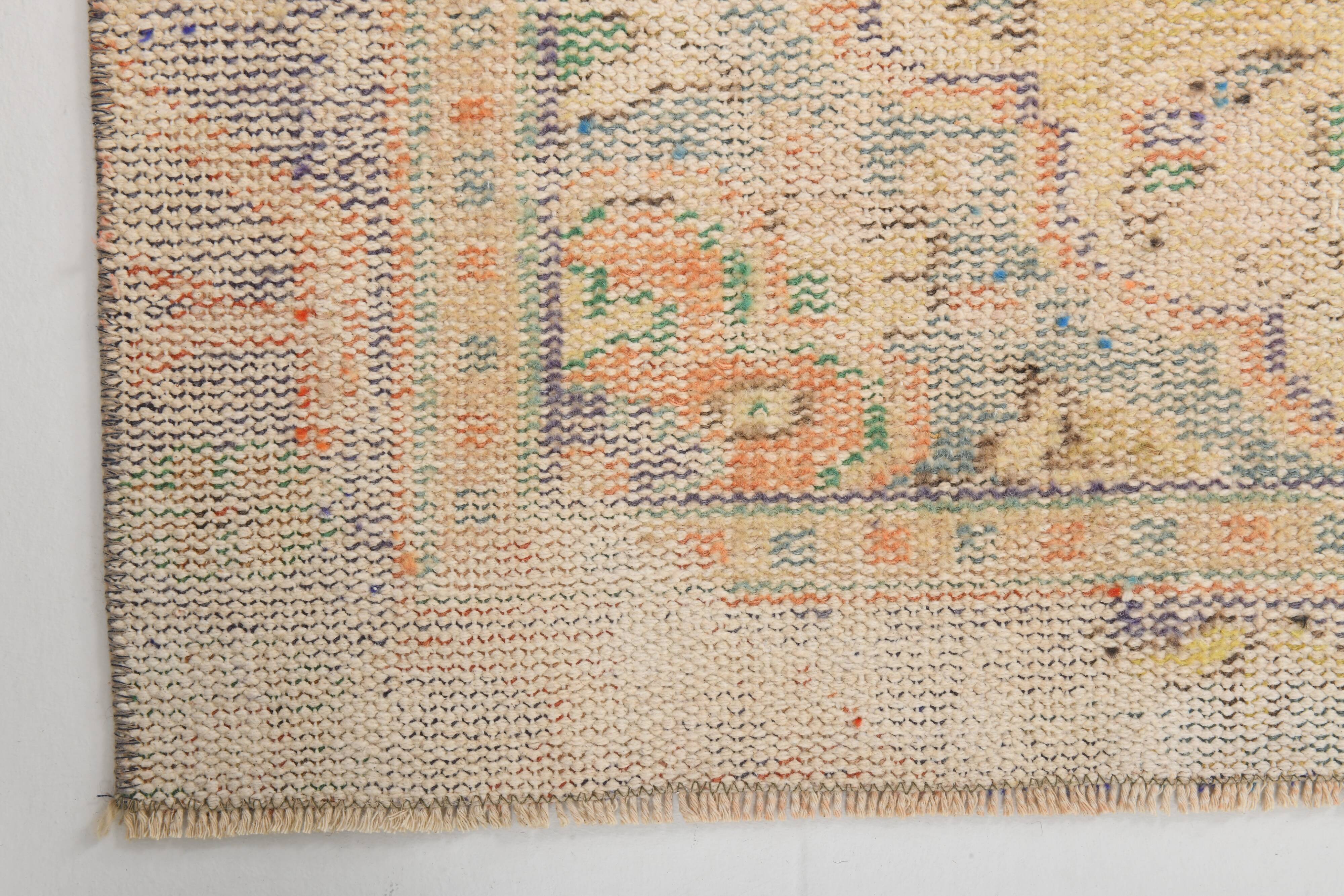 Apricot Tones Oversize Vintage Oushak Rug, 174x300 Cm