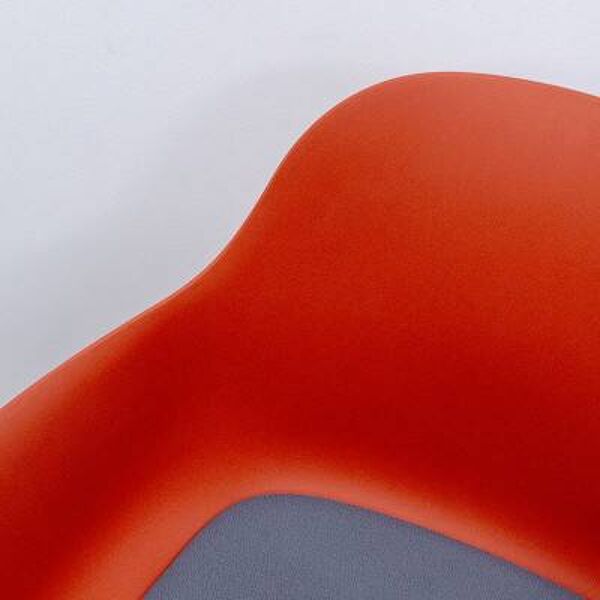 Chaise Crassevig Pola Round rouge et gris