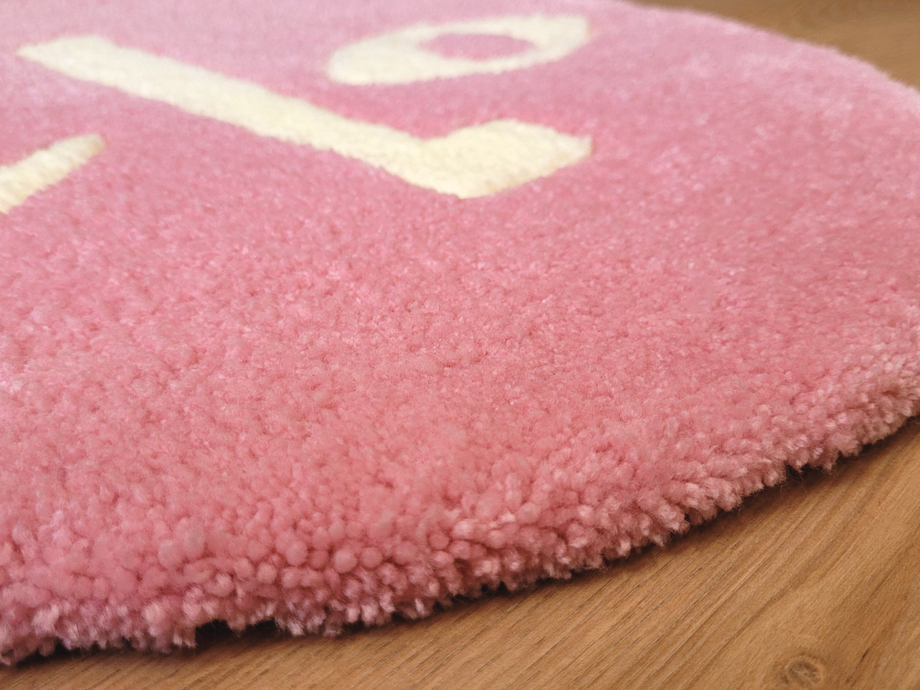Round carpet pink face 54x54cm