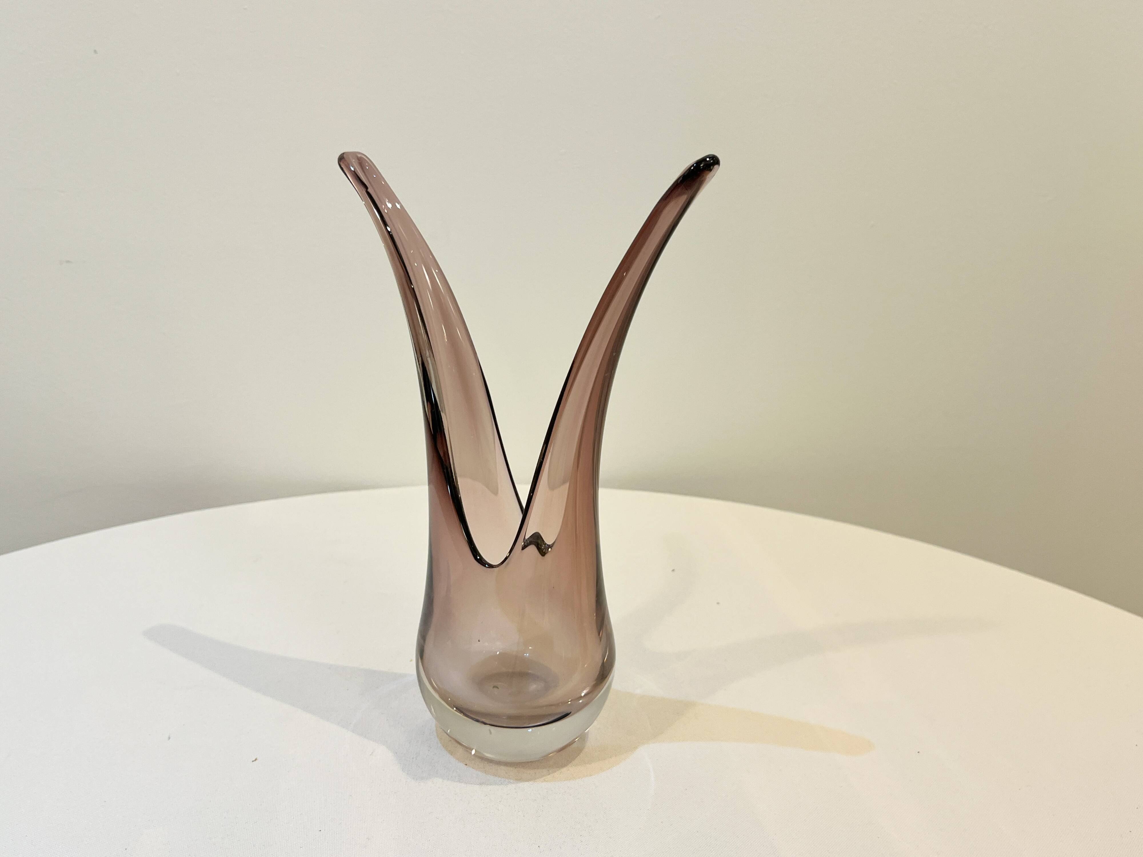 Vintage vase for ikebana or floral arrangement in amethyst crystal from VANNES ART FRANCE