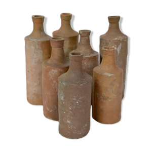 Lot de 7 bouteilles à - 1890