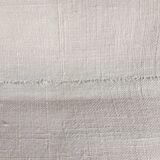 Tt monogrammed country tablecloth in red
