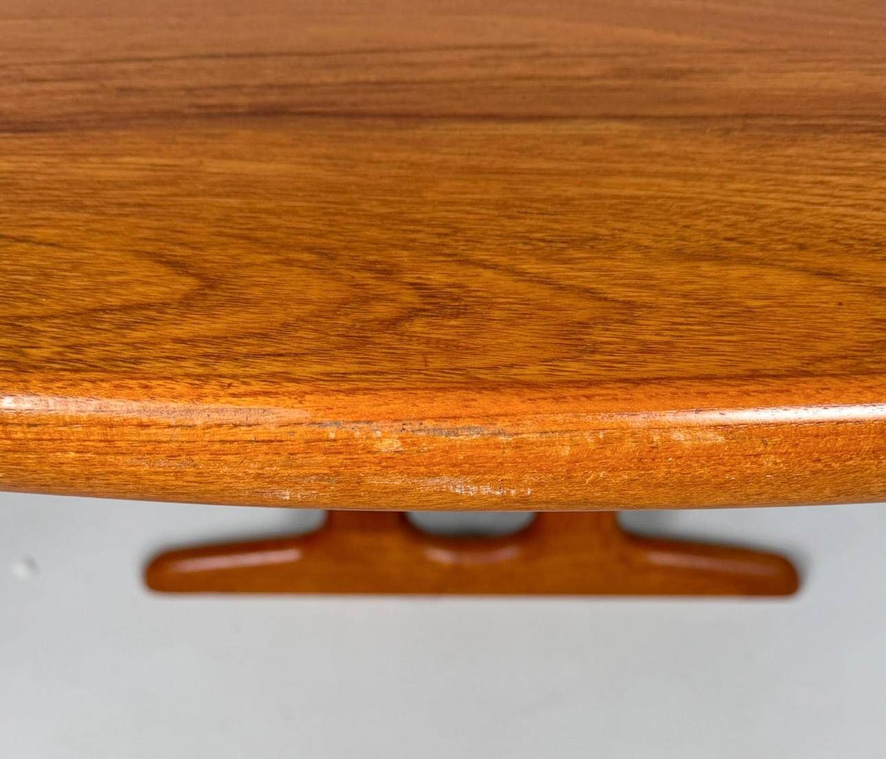 Mid-century extendable dining table/teak table by Glostrup, Denmark, 1960s.