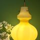 Suspension globe vintage en opaline jaune
