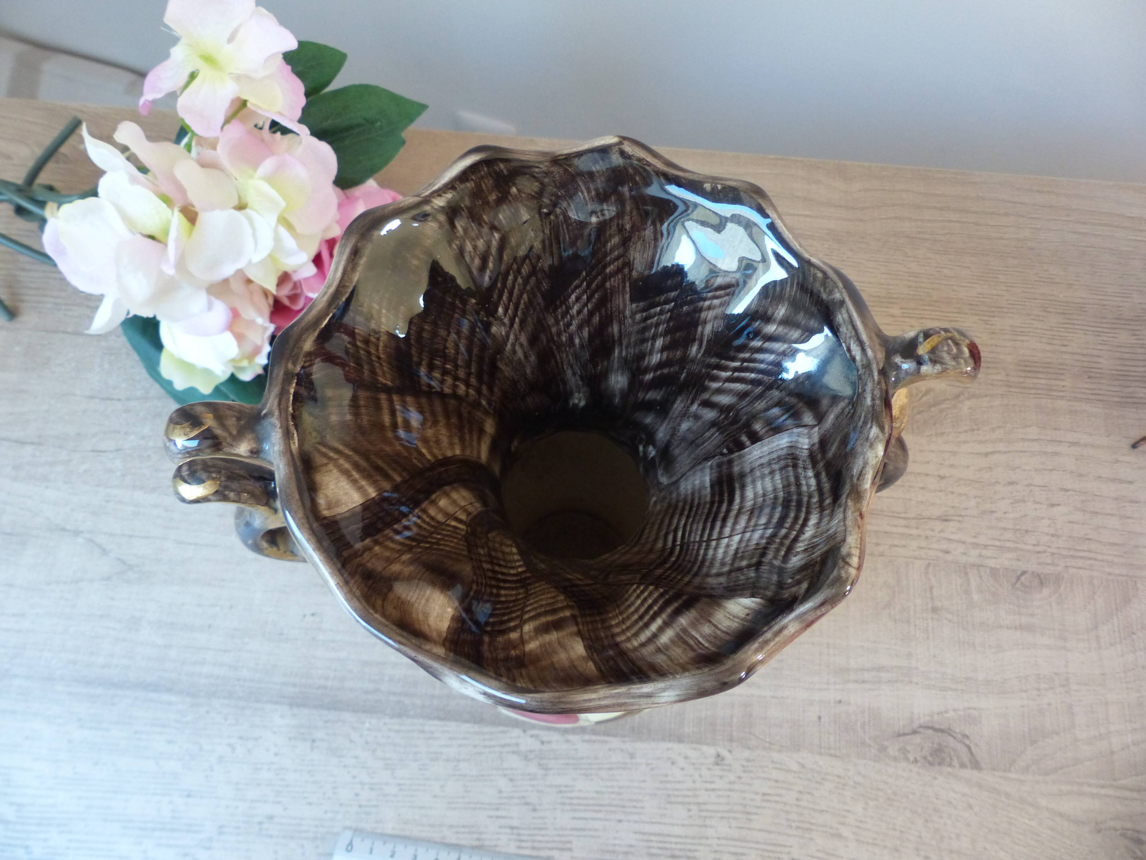 Vintage vase from Belgium signed – 1950s ceramic, decorated with coloured leaves.