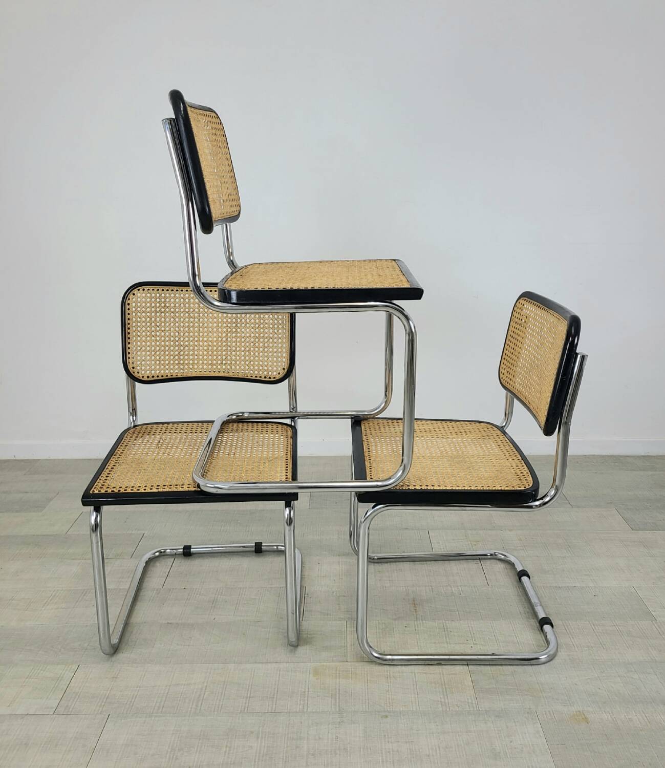 Chaise cesca B32 design Marcel Breuer vintage Bauhaus 1970