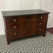 Empire chest of drawers, early 19th century period in mahogany veneer