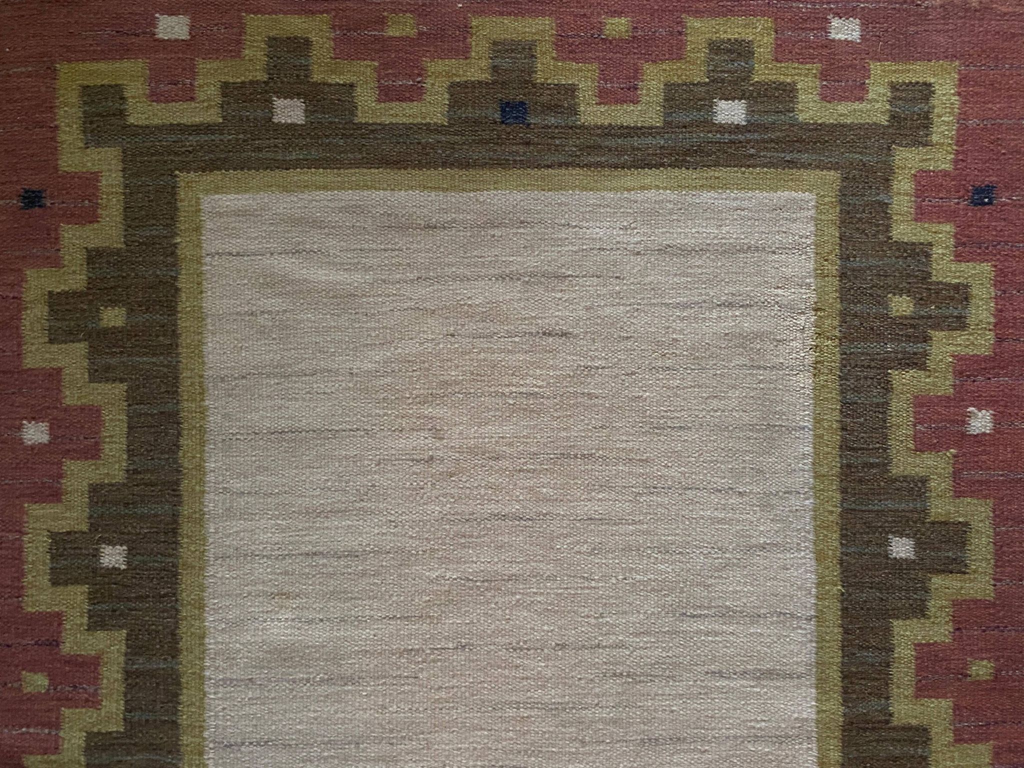 Scandinavian Modern Röllakan Pink and White Flatweave Rug, Sweden, 1960s