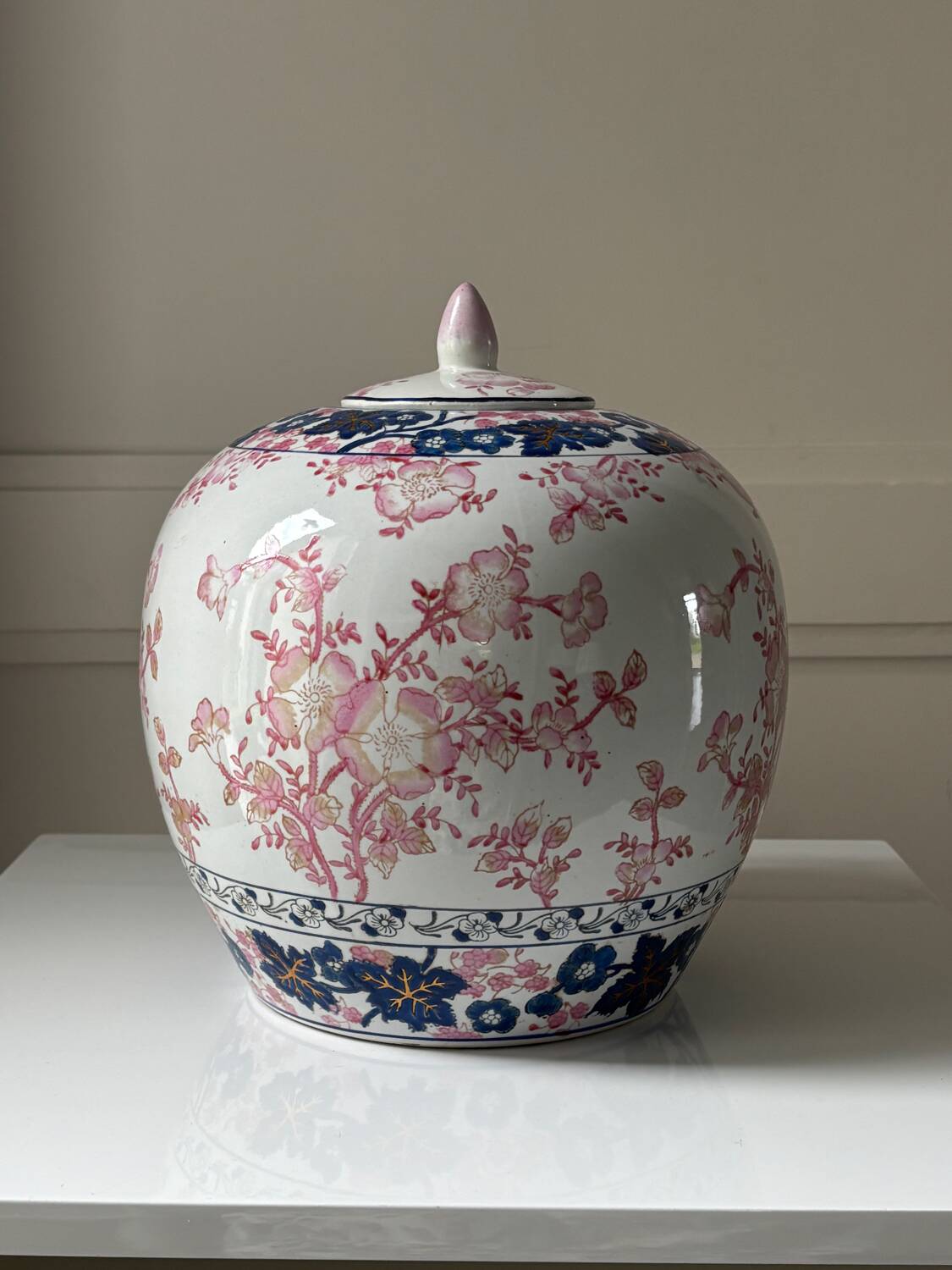 Vase potiche en porcelaine Adèle Carey