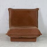 Chauffeuse velours "caramel", France, circa 1970.