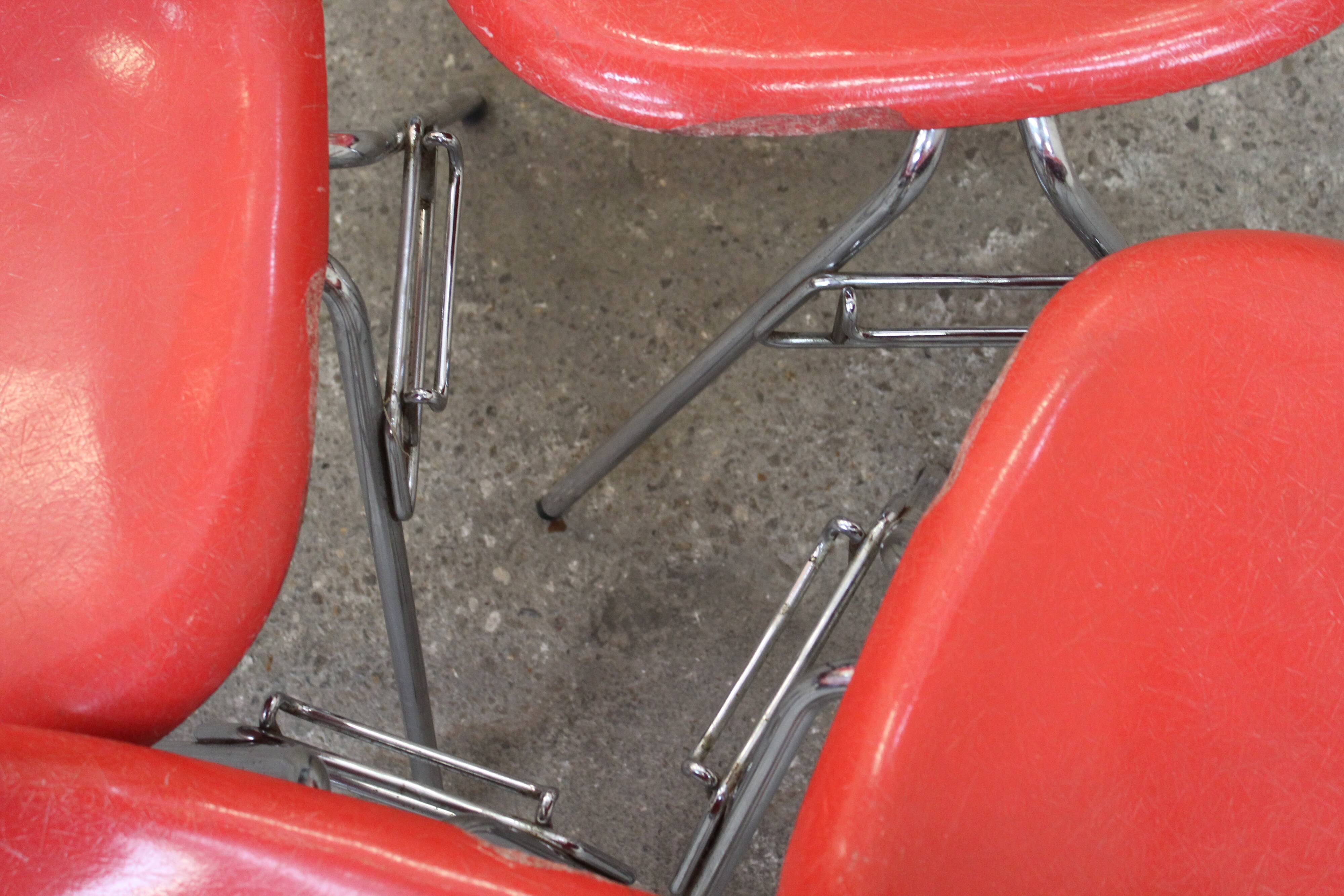 Set of 4 chairs  Eames -  La Fonda