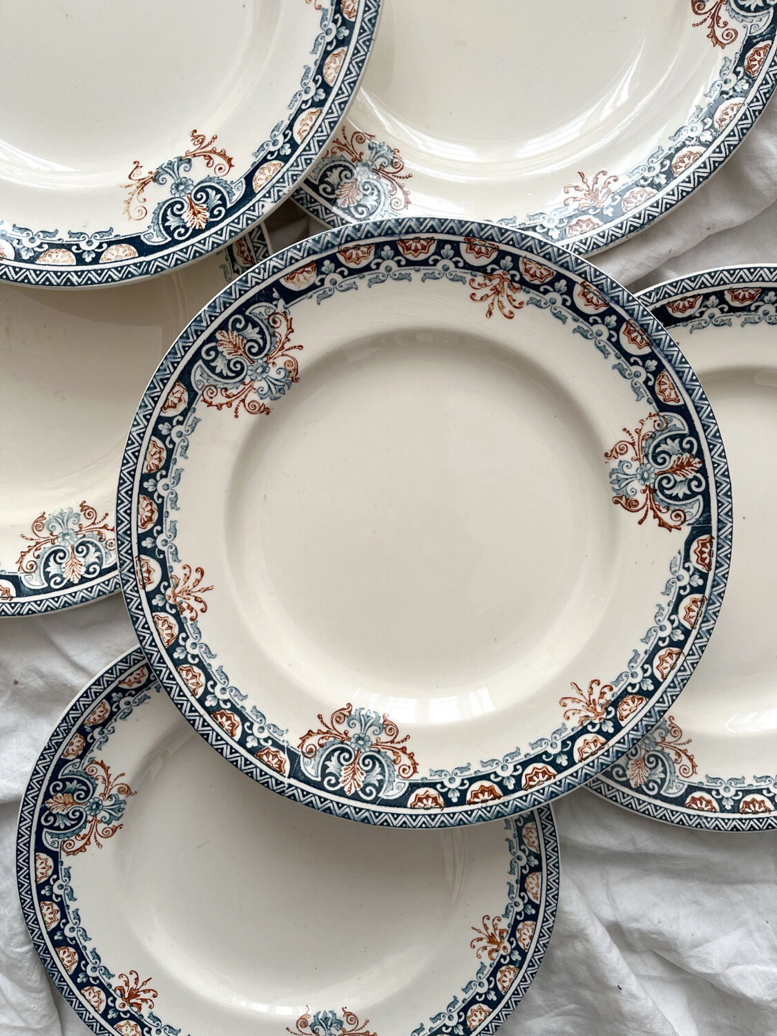 6 ironstone dinner plates “Diderot” Longwy