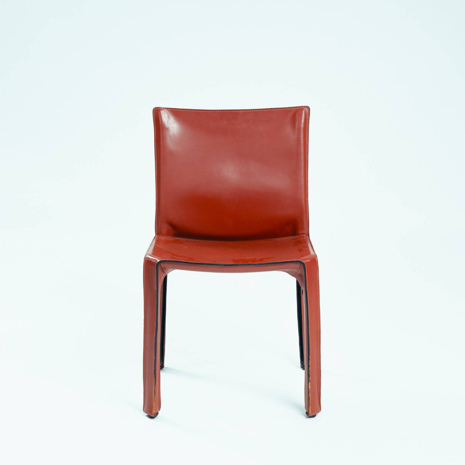 Cassina cab 412 by Mario Bellini in Burgundy dining chairs, 6