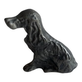 Metal figurine dog