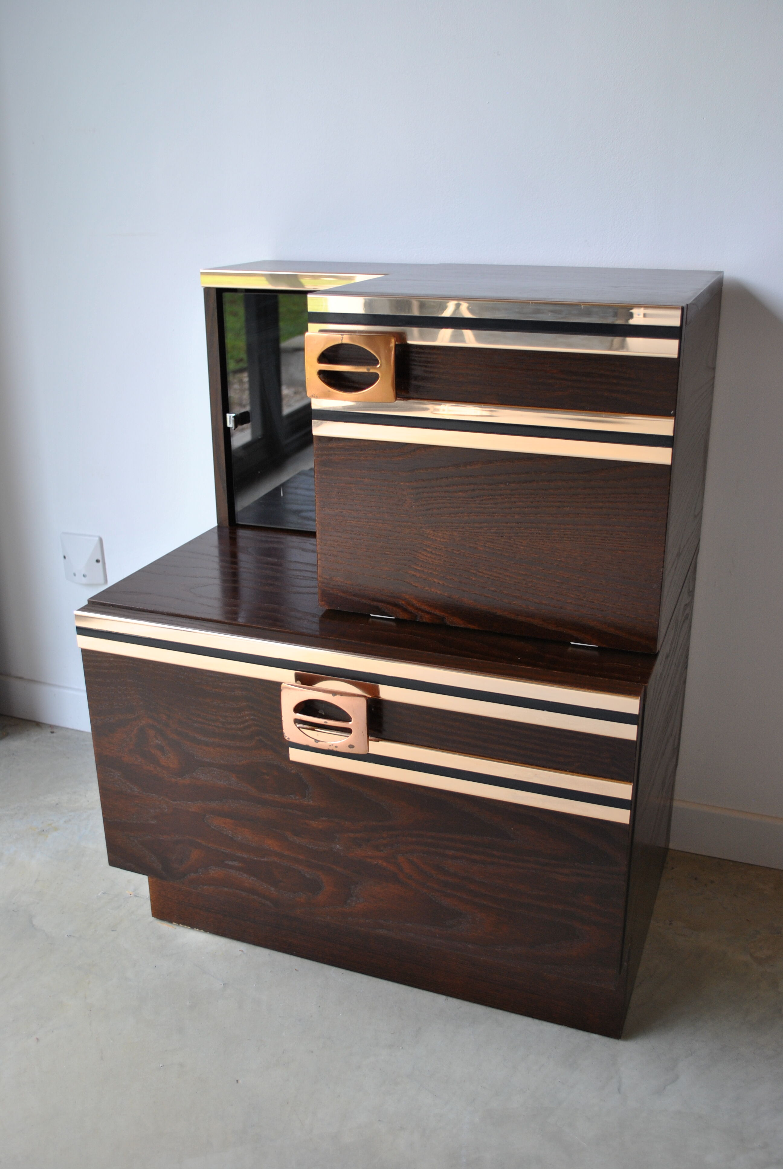 Vintage 1980 bedside