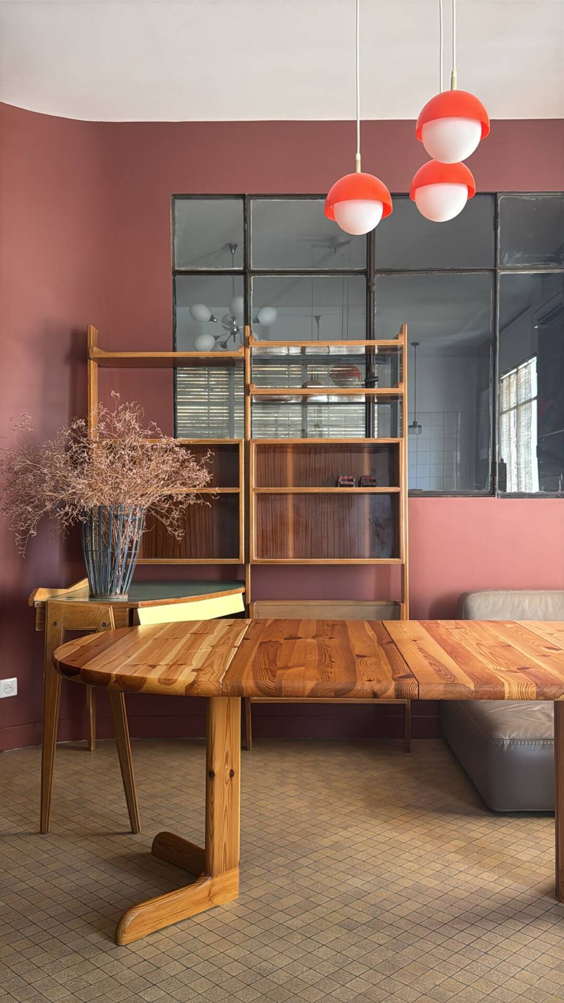 Table en pin massif