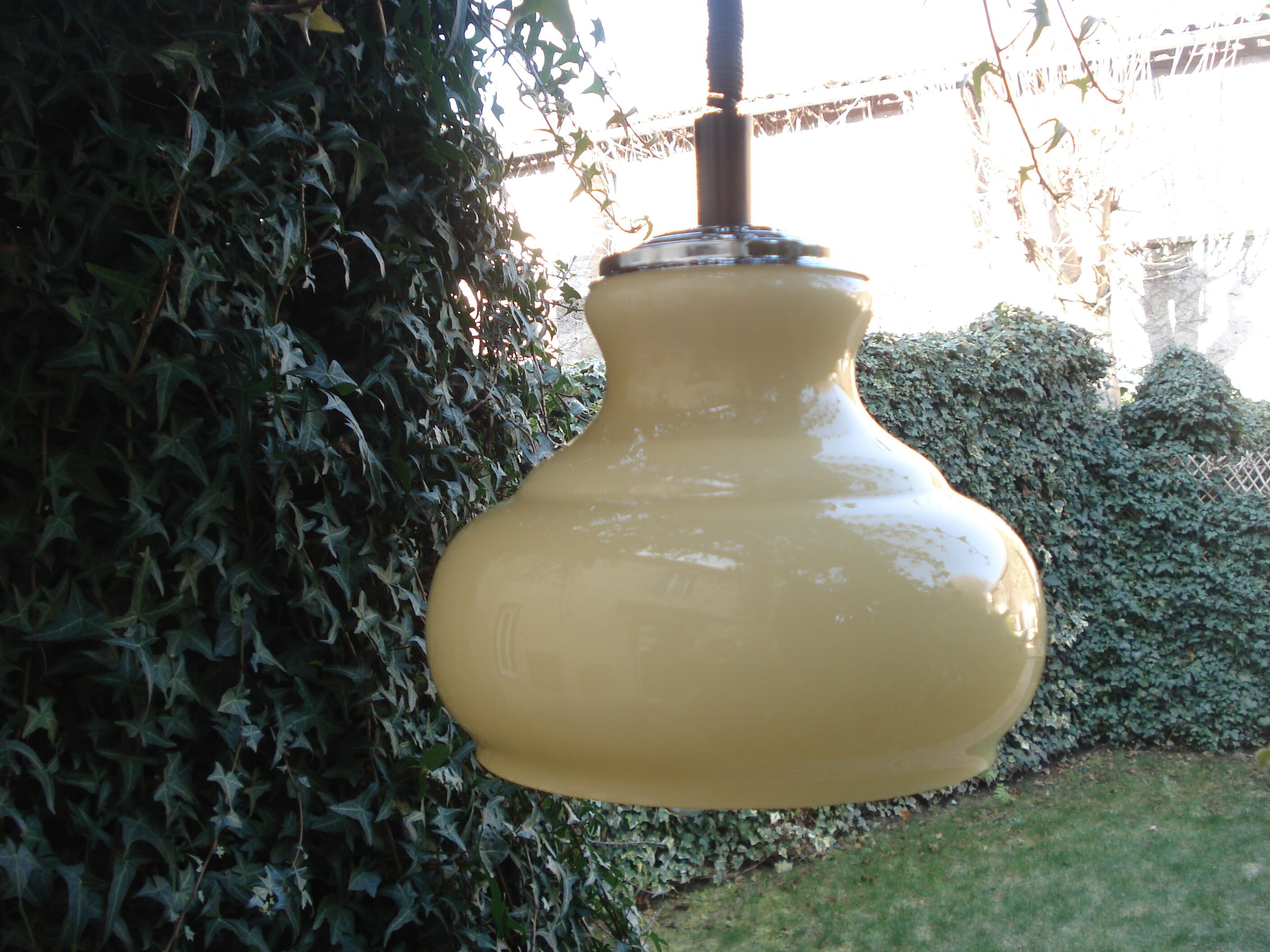 Vintage 1970s pendant lamp