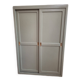 Sliding door wardrobe