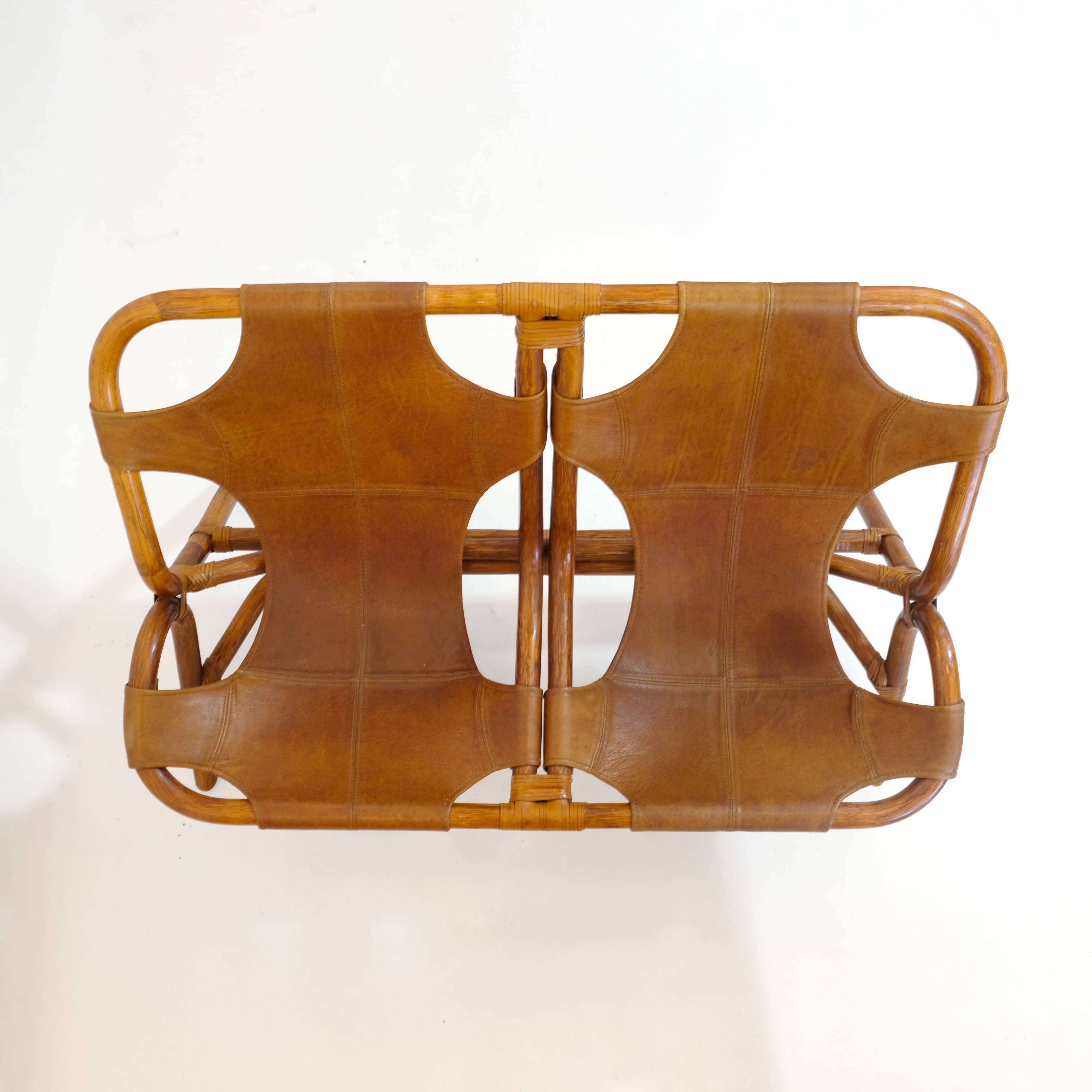 Rohe Noordwolde, banquette en bambou et cuir, 1970s.