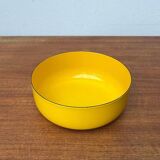 Yellow enamel bowl mid-century by Kaj Franck for Wärtsila Arabia, Finland, 1960s.