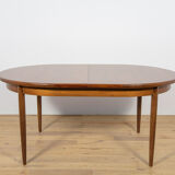 Mid-century modern oval dining table in teak from G-Plan, United Kingdom, 1960s