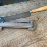 Thiers bread cutters