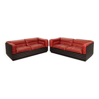 Pair of Strato sofas by Giovanni Offredi for Saporiti, 1970