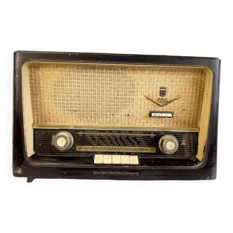 Radio vintage en bakélite grundig