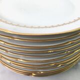 Set of 11 porcelain dessert plates