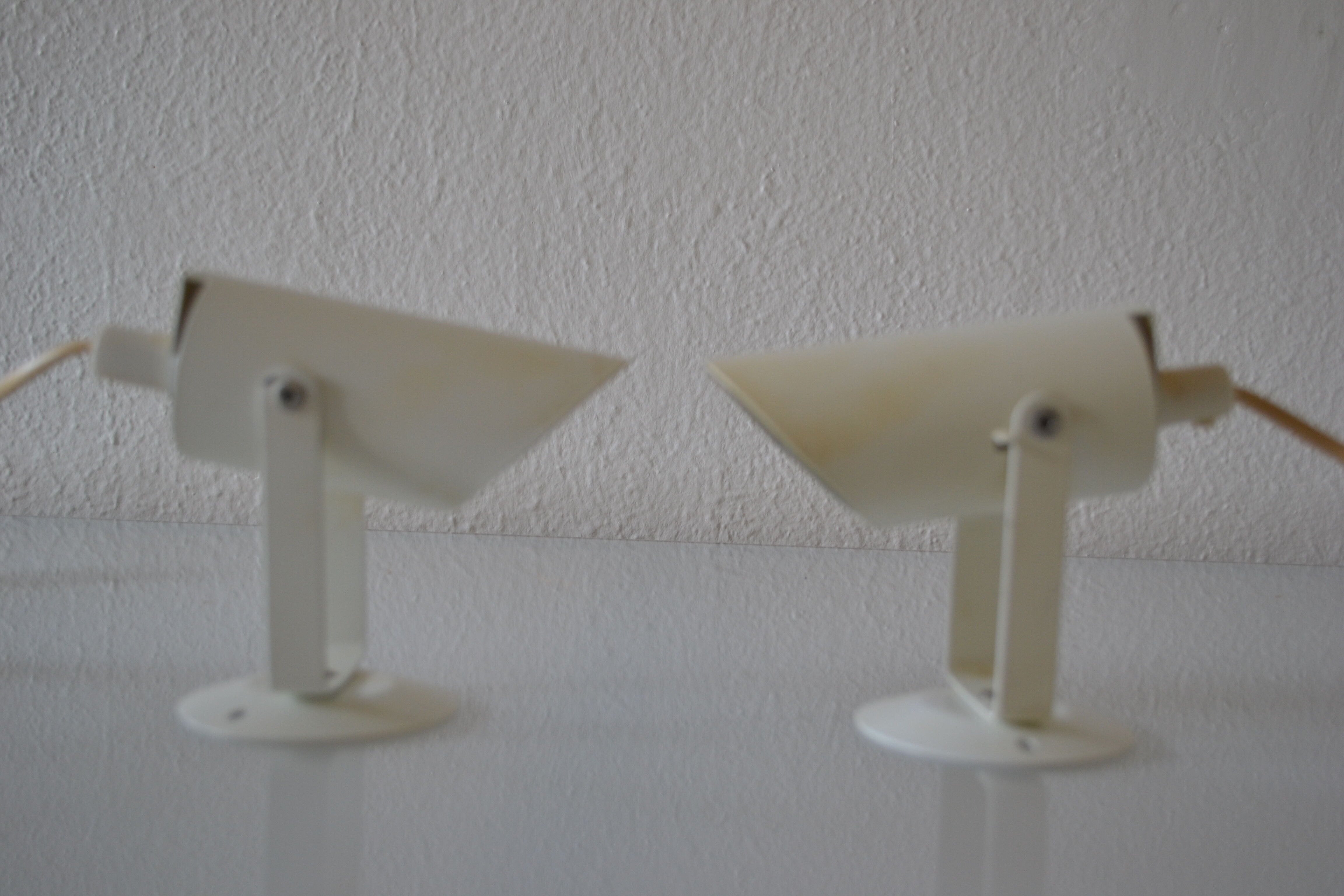 Paire d'appliques scandinaves 60's Lyfa 3009