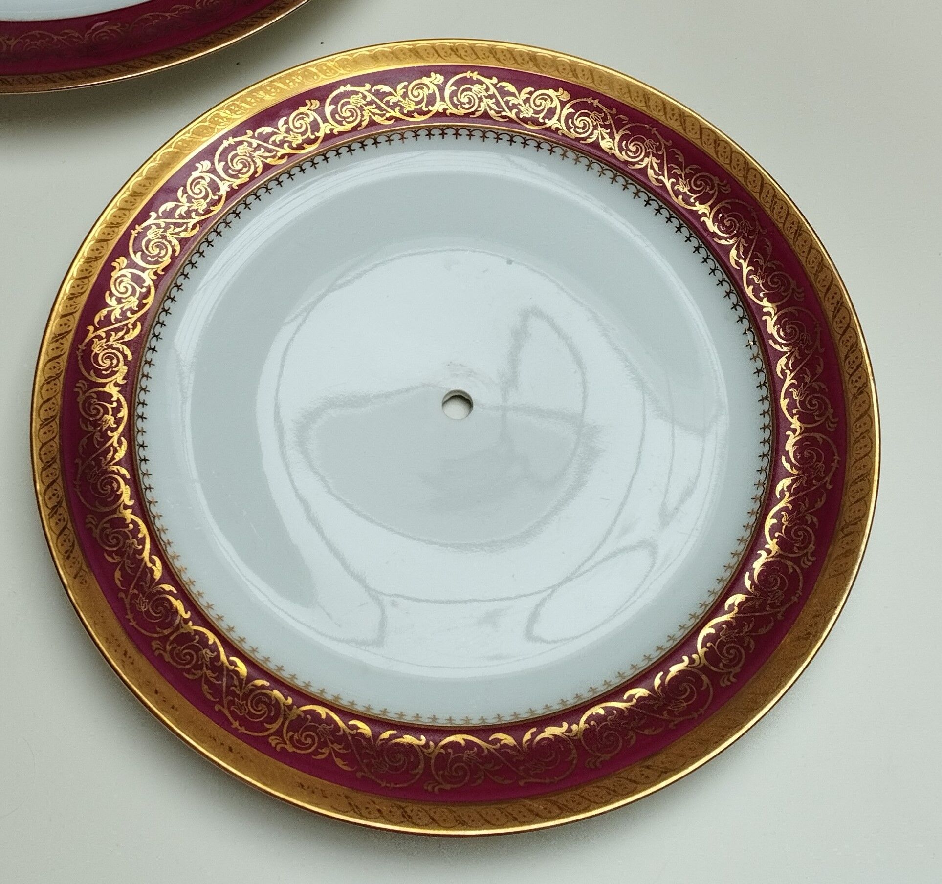 Cake servant 3 floors in Limoges porcelain